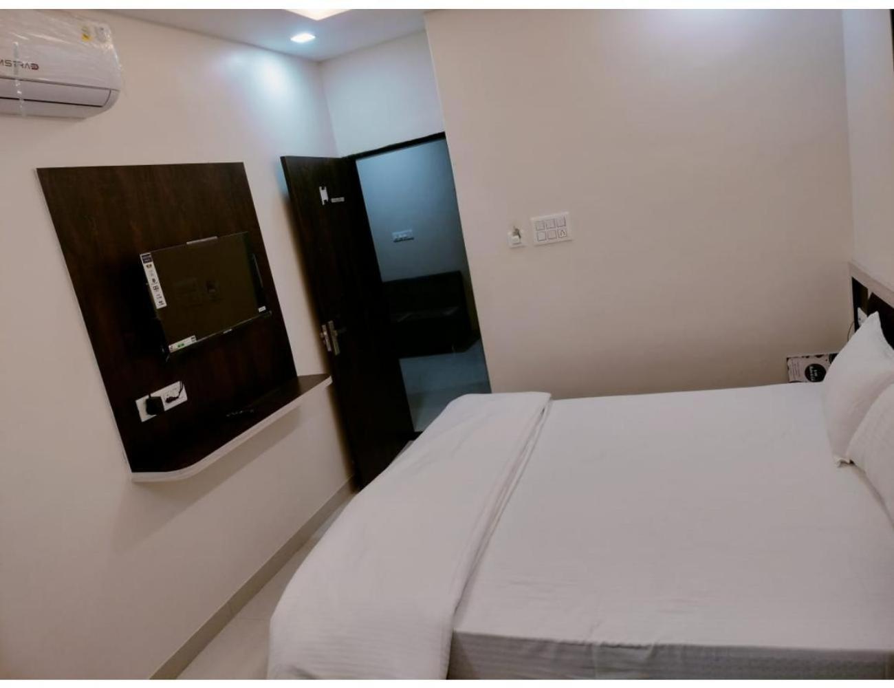 Hotel Dazzle, Jodhpur Jodhpur  Buitenkant foto