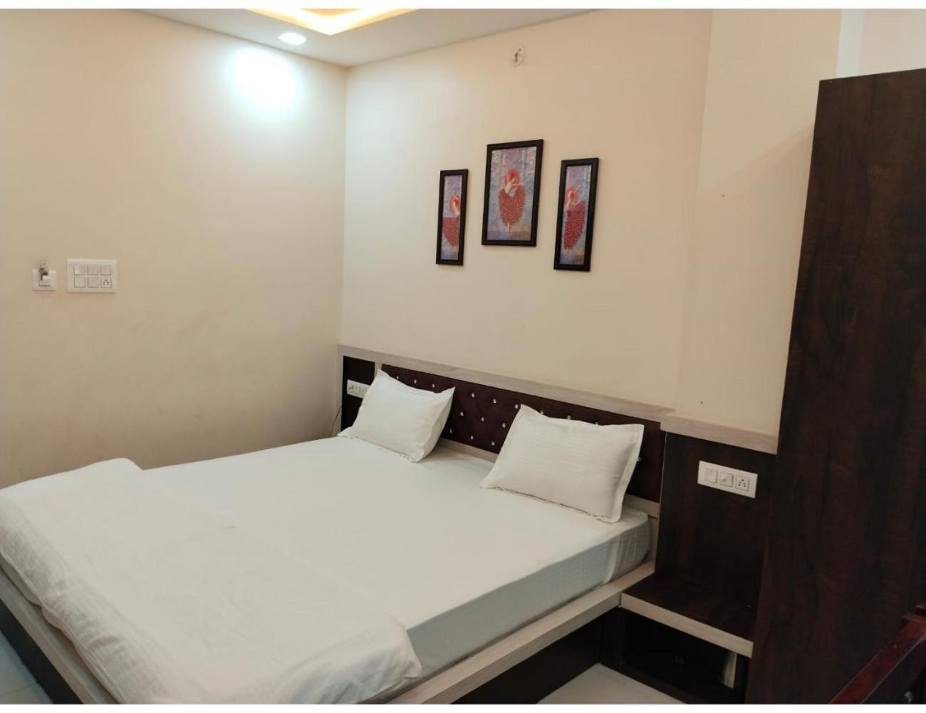 Hotel Dazzle, Jodhpur Jodhpur  Buitenkant foto